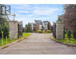 10 EDGEFOREST DRIVE, Brampton, Ontario