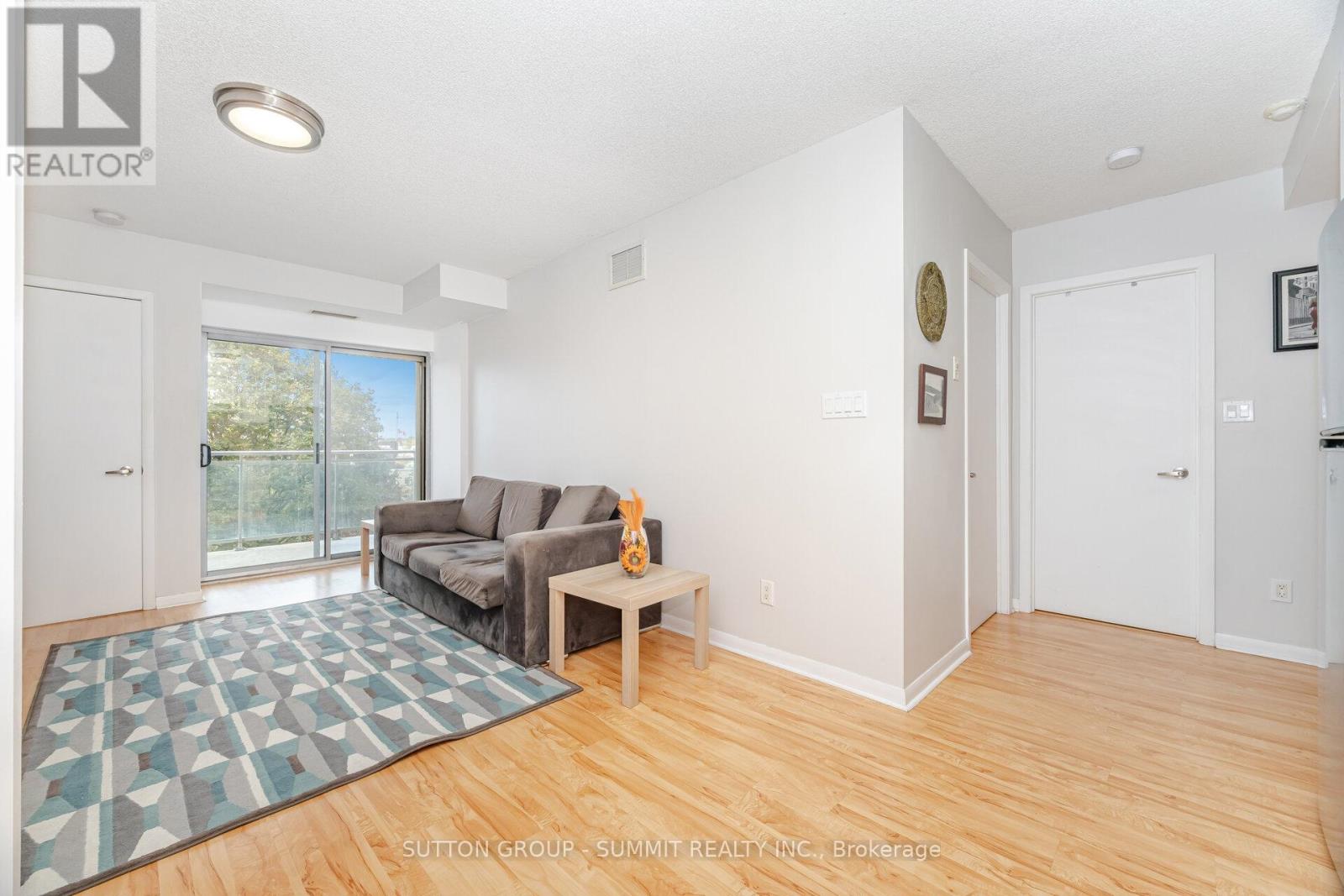 401 - 2464 Weston Road, Toronto, Ontario  M9N 0A2 - Photo 16 - W12480083