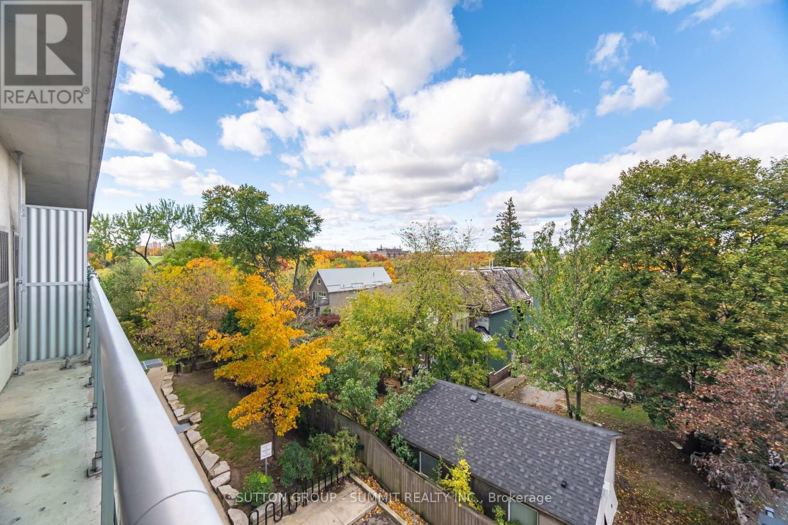 401 - 2464 Weston Road, Toronto, Ontario  M9N 0A2 - Photo 34 - W12480083