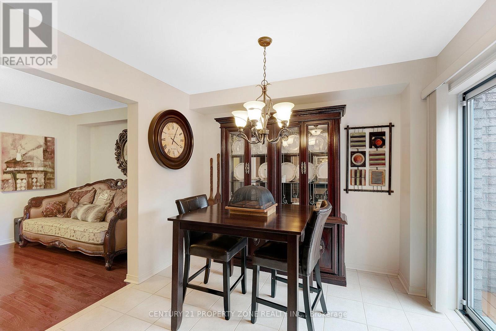 83 Spicebush Terrace, Brampton, Ontario  L6X 0J5 - Photo 18 - W12480091