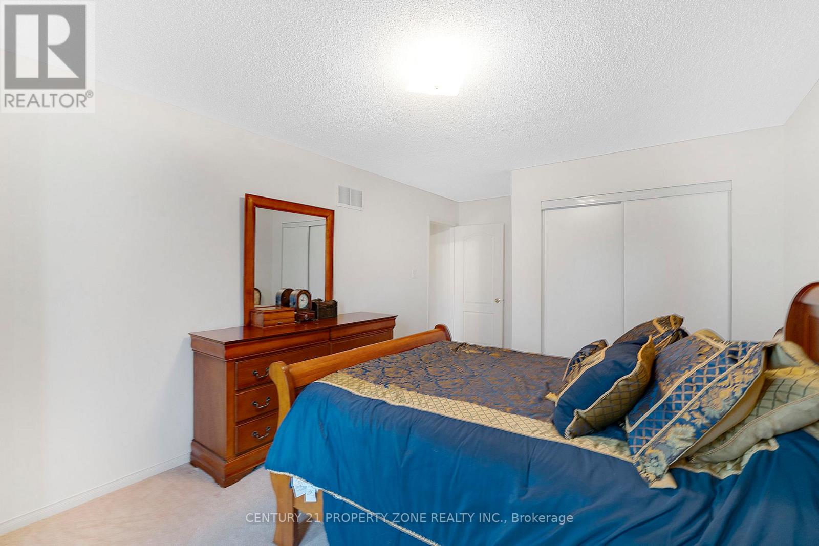 83 Spicebush Terrace, Brampton, Ontario  L6X 0J5 - Photo 32 - W12480091