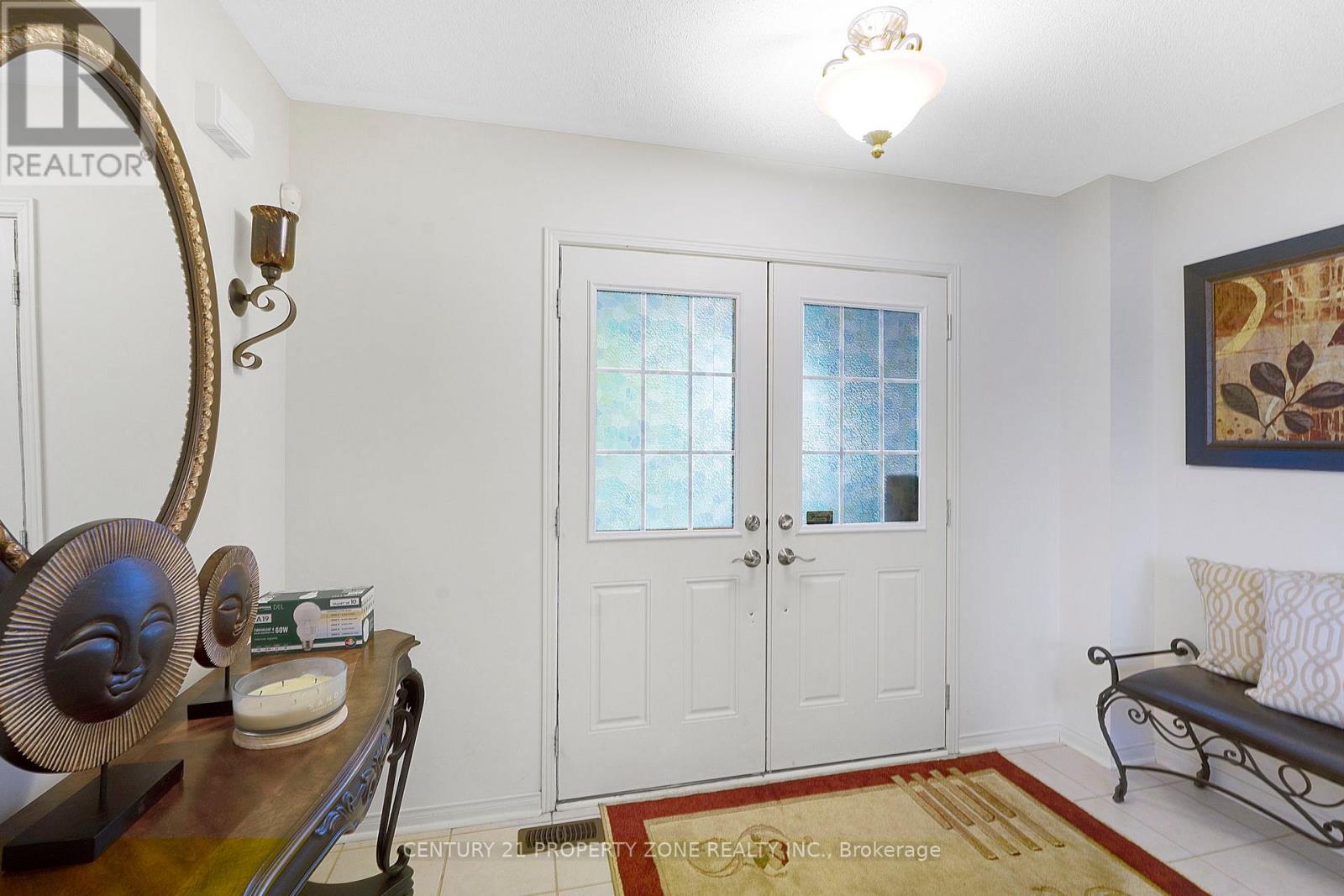 83 Spicebush Terrace, Brampton, Ontario  L6X 0J5 - Photo 8 - W12480091