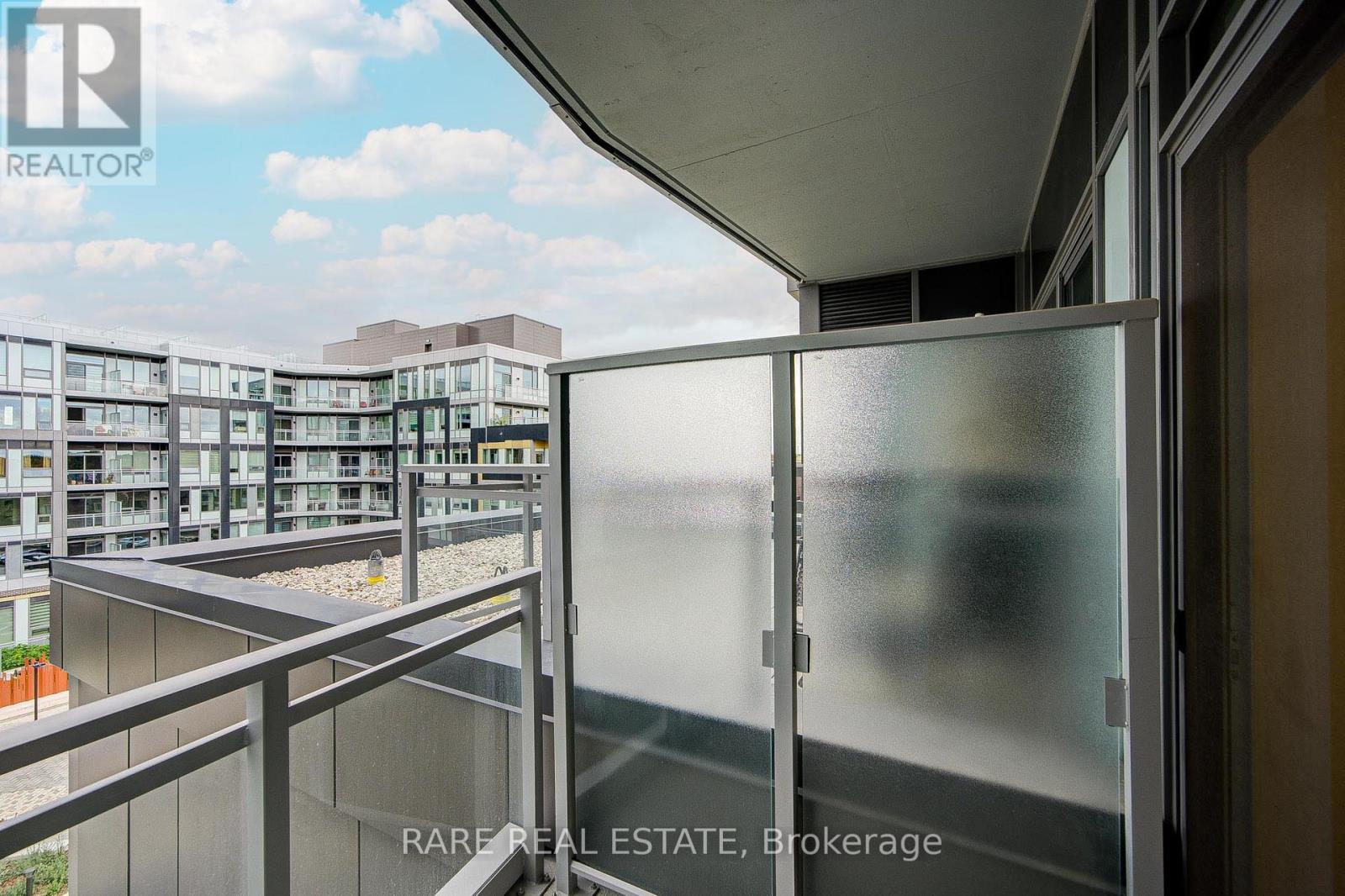 403 - 2501 Saw Whet Boulevard, Oakville, Ontario  L6M 5N2 - Photo 12 - W12480132