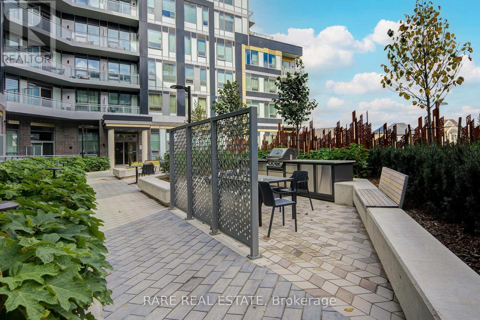 403 - 2501 Saw Whet Boulevard, Oakville, Ontario  L6M 5N2 - Photo 21 - W12480132