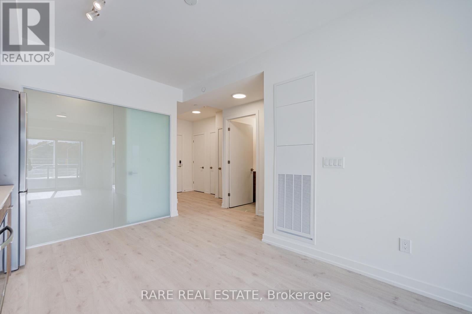 224 - 2501 Saw Whet Boulevard, Oakville, Ontario  L6M 5N2 - Photo 9 - W12480163
