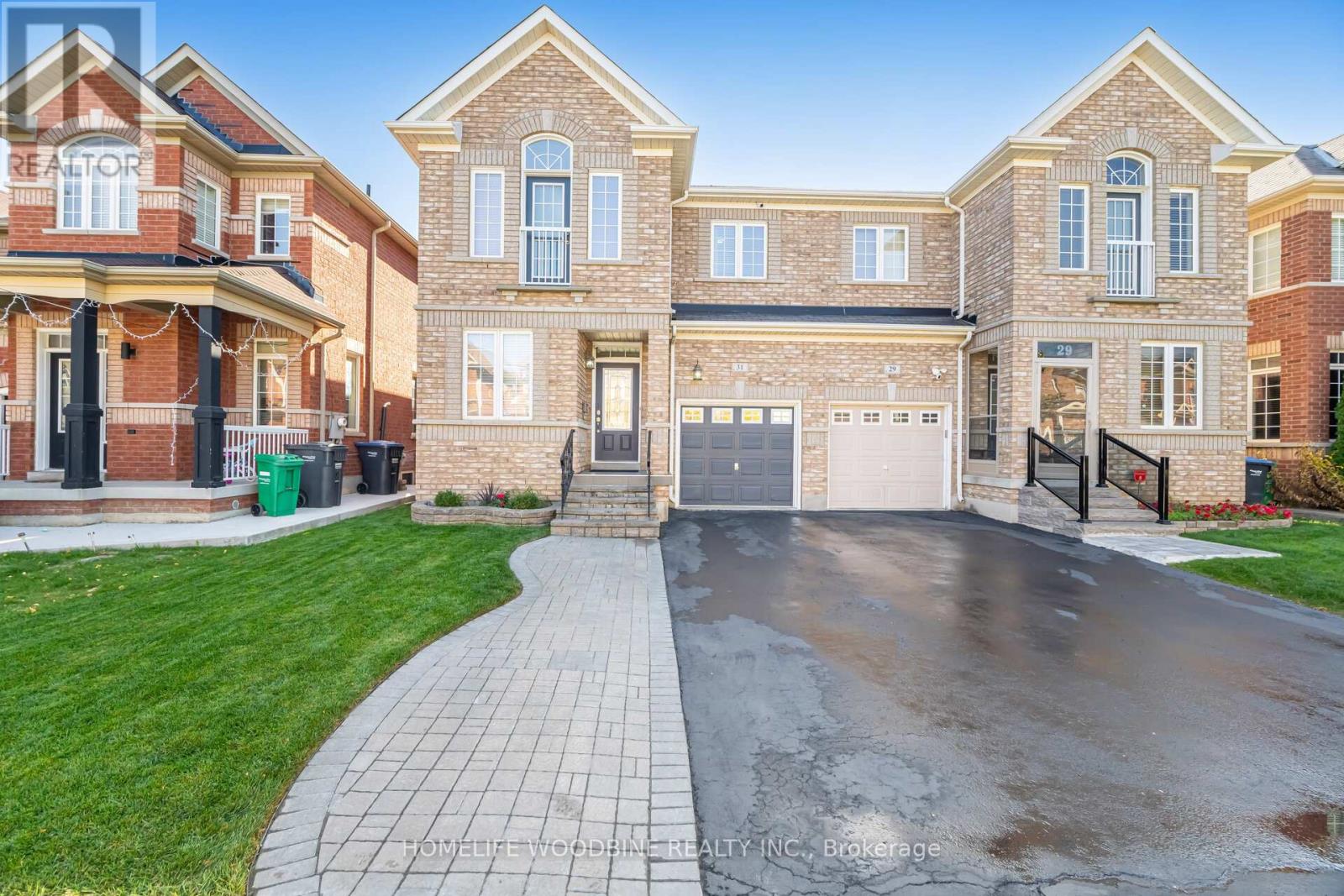 31 Boundbrook Drive, Brampton, Ontario  L7A 0M1 - Photo 2 - W12480185