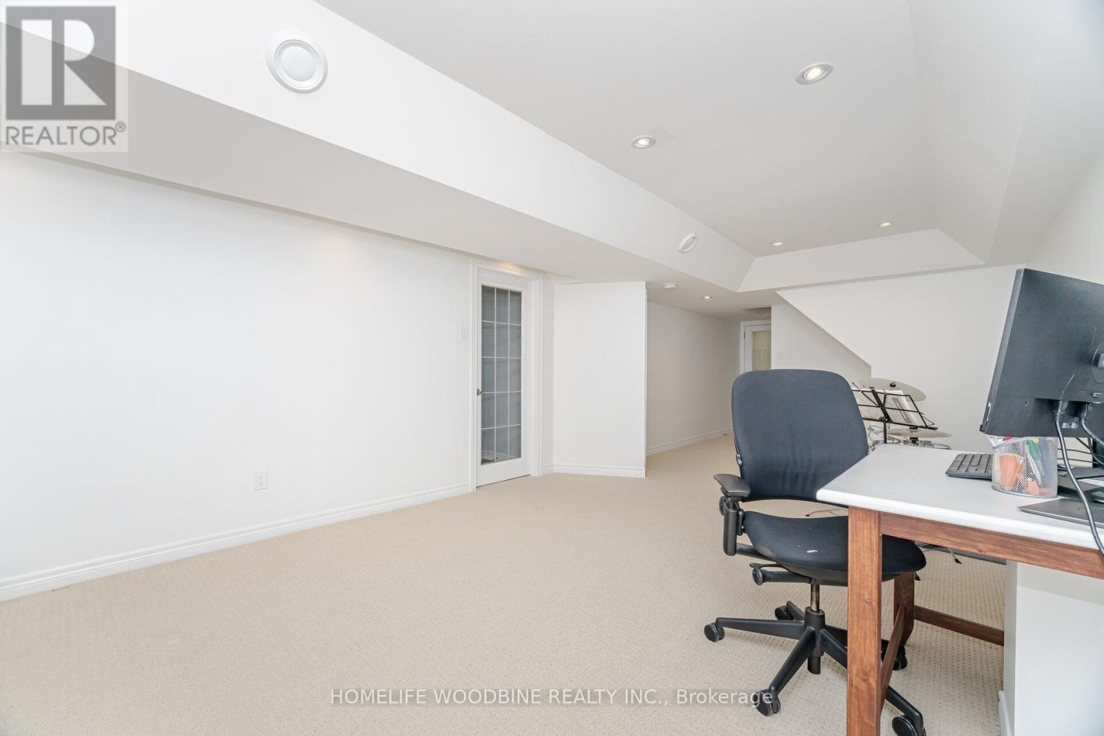 31 Boundbrook Drive, Brampton, Ontario  L7A 0M1 - Photo 39 - W12480185
