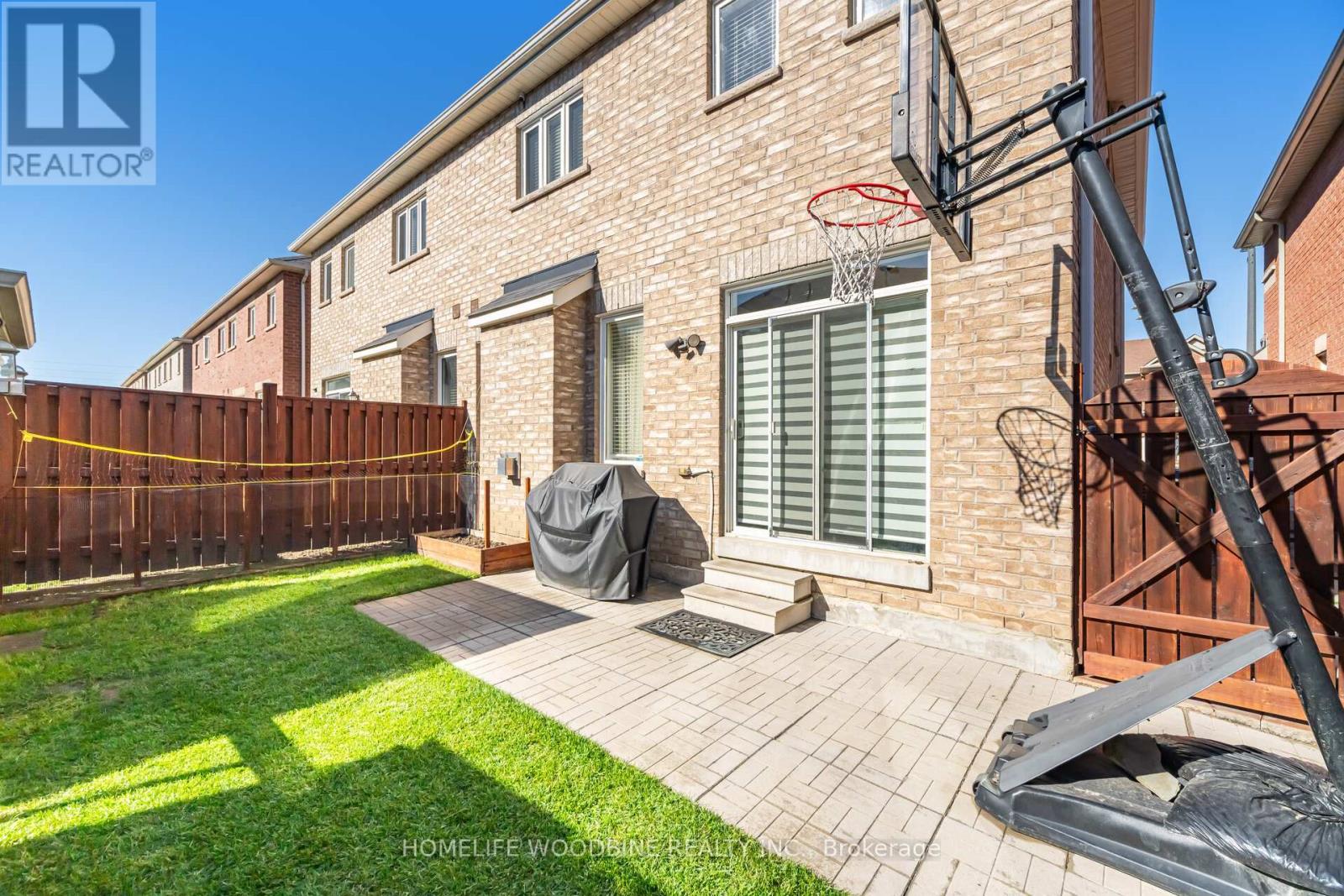 31 Boundbrook Drive, Brampton, Ontario  L7A 0M1 - Photo 48 - W12480185