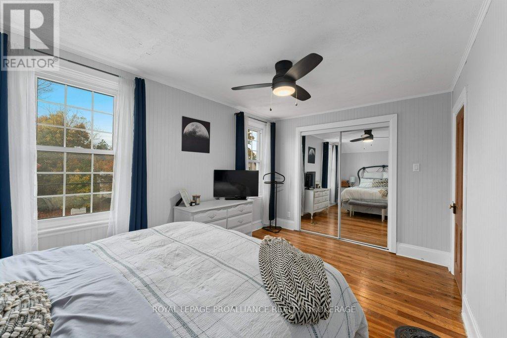 165 Victoria Avenue, Gananoque, Ontario  K7G 2S2 - Photo 24 - X12480408