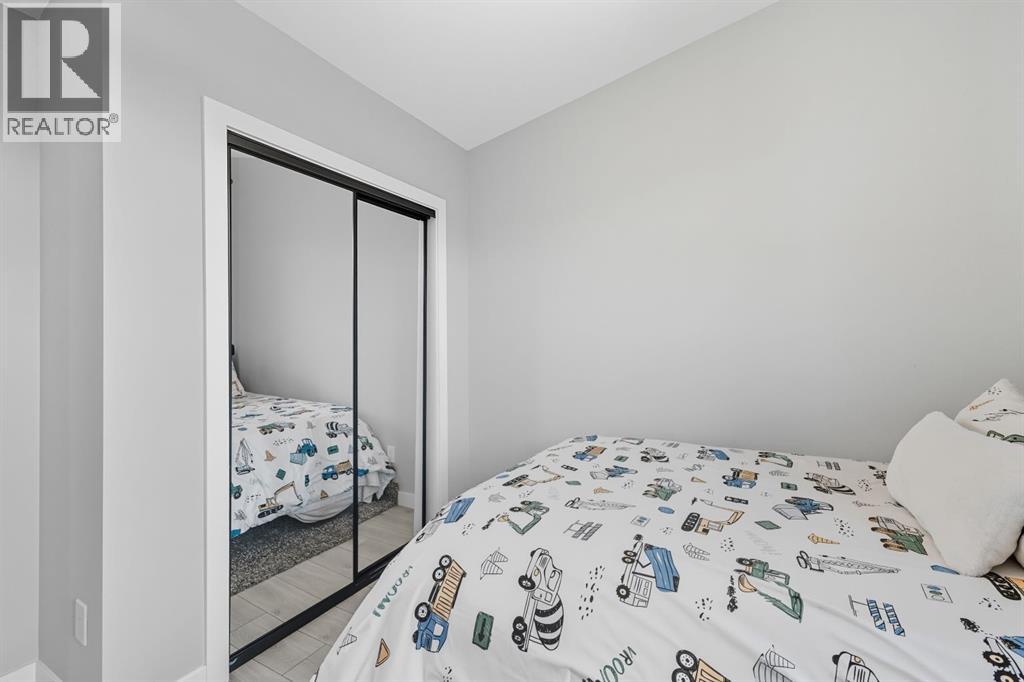 3096 85 Street Sw, Calgary, Alberta  T3H 6C7 - Photo 24 - A2259357