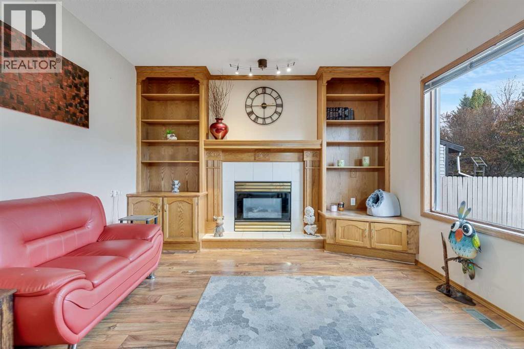 399 Sunlake Road Se, Calgary, Alberta  T2X 3H4 - Photo 11 - A2265880