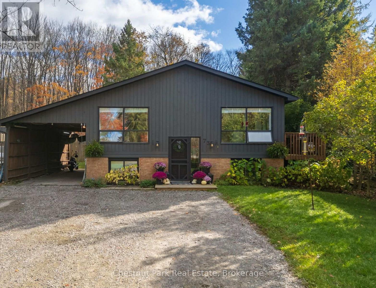 73 HANES ROAD, Huntsville, Ontario