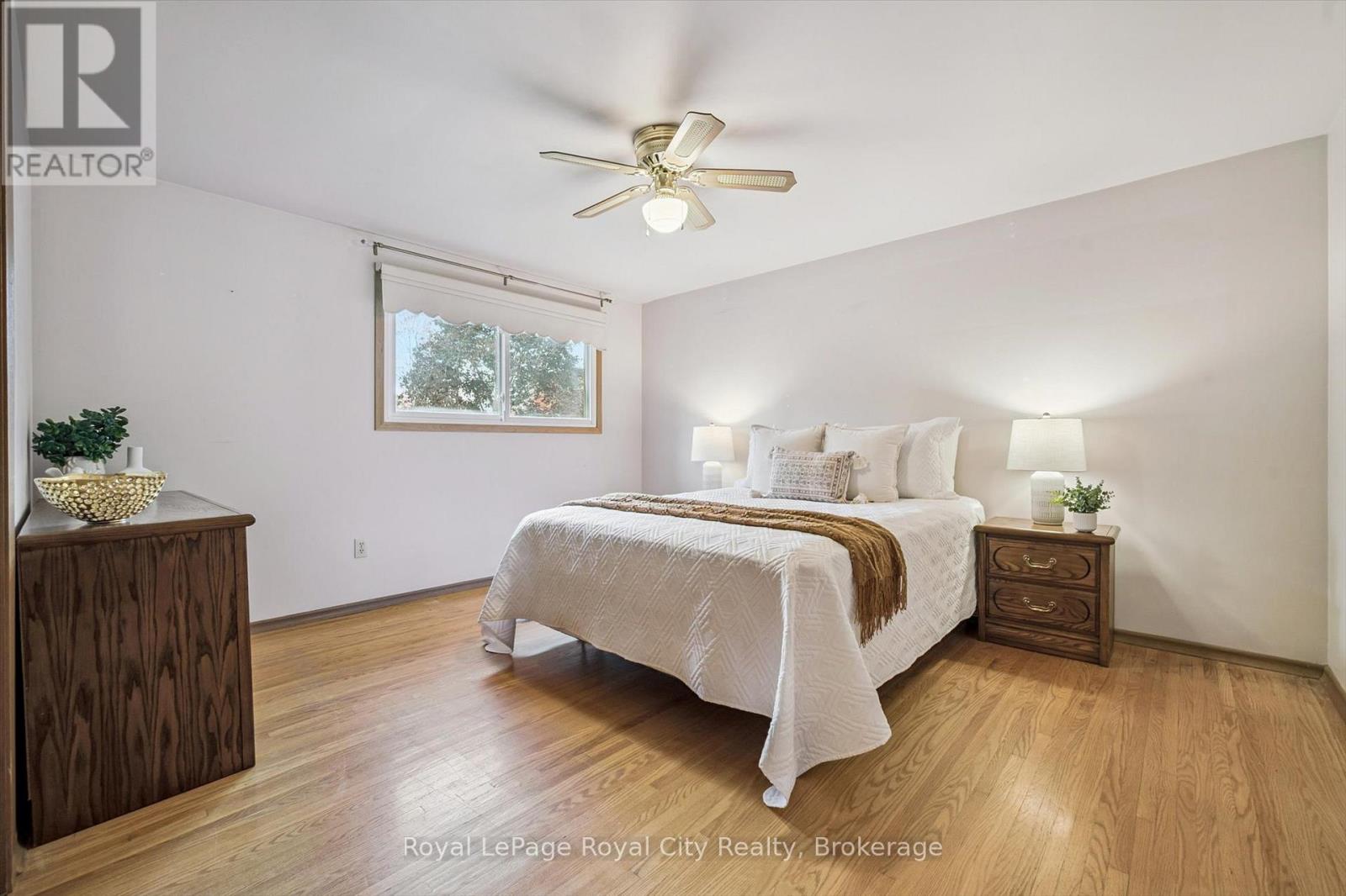 27 Cedar Street, Guelph, Ontario  N1G 1B9 - Photo 25 - X12480313