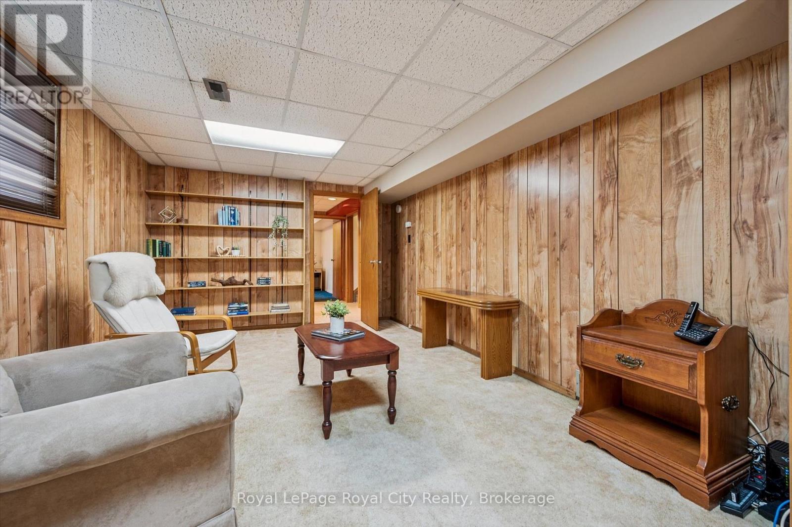 27 Cedar Street, Guelph, Ontario  N1G 1B9 - Photo 34 - X12480313
