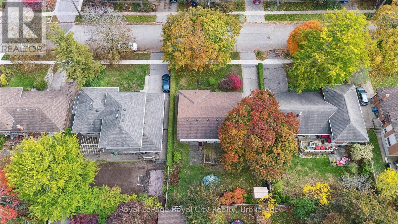27 Cedar Street, Guelph, Ontario  N1G 1B9 - Photo 38 - X12480313