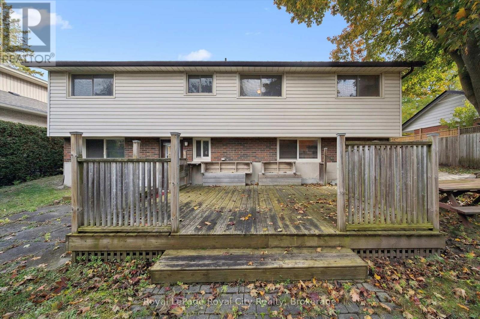 27 Cedar Street, Guelph, Ontario  N1G 1B9 - Photo 42 - X12480313