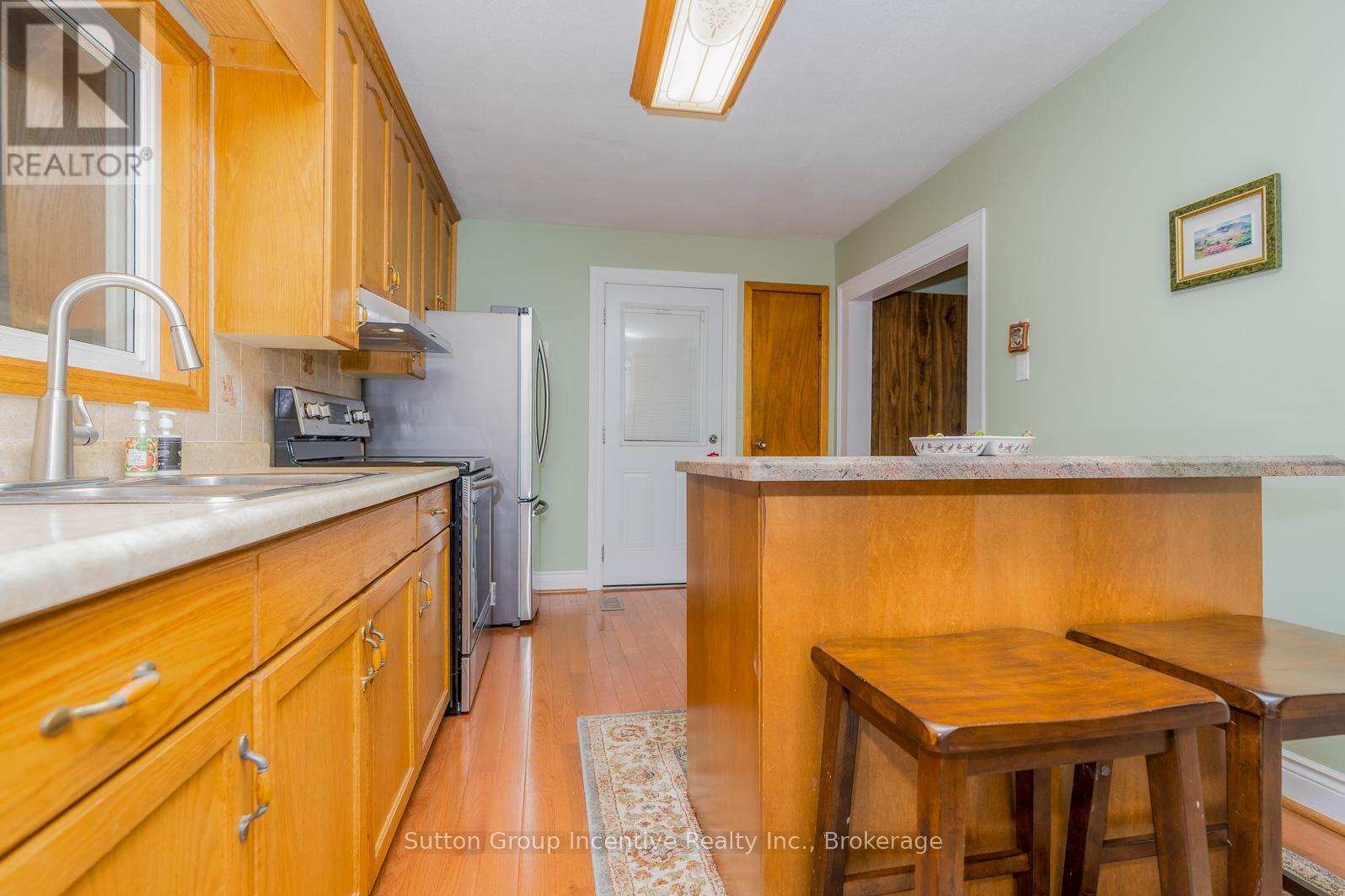 78 Garafraxa Street, Chatsworth, Ontario  N0H 1G0 - Photo 18 - X12480317