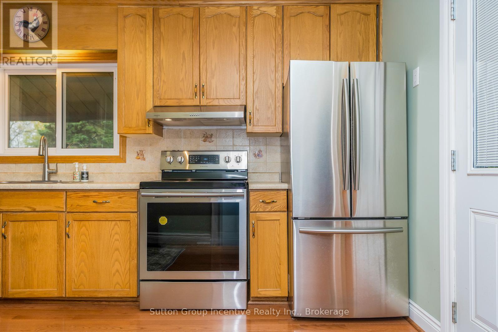 78 Garafraxa Street, Chatsworth, Ontario  N0H 1G0 - Photo 19 - X12480317