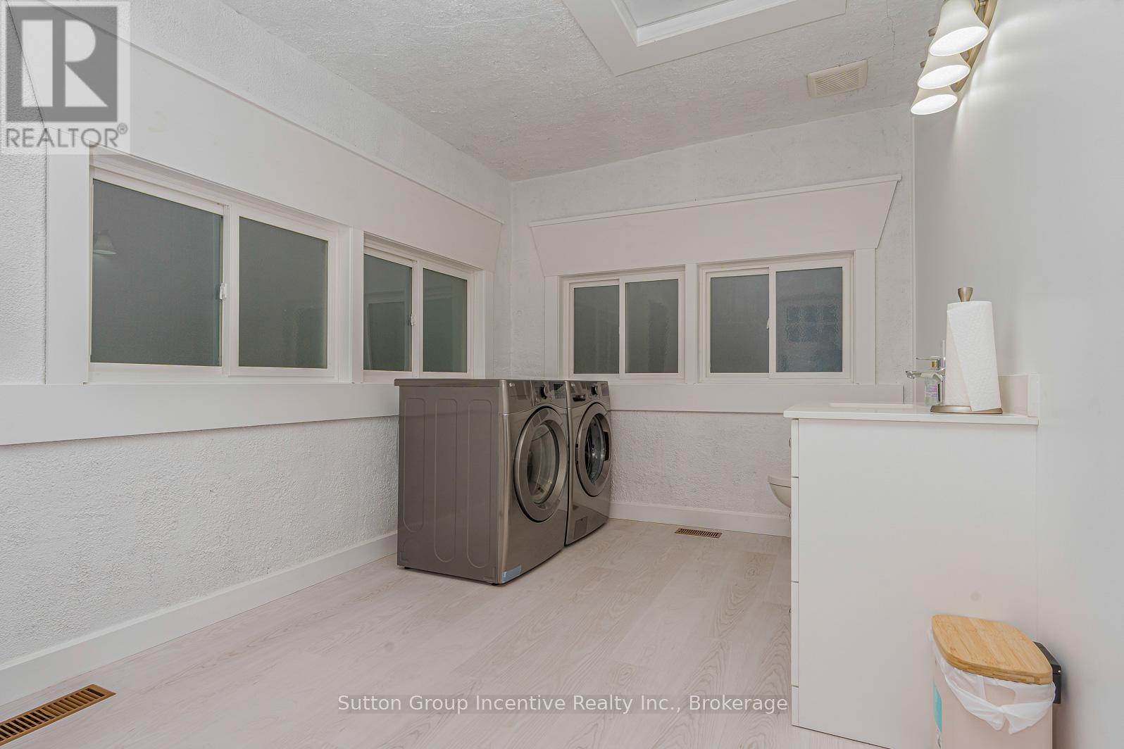 78 Garafraxa Street, Chatsworth, Ontario  N0H 1G0 - Photo 27 - X12480317