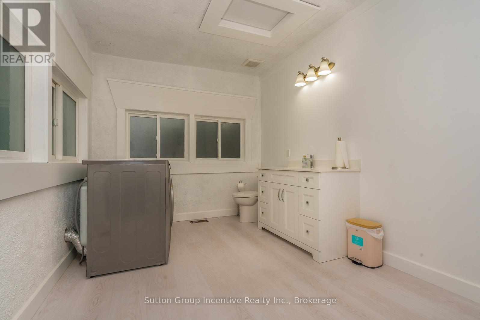 78 Garafraxa Street, Chatsworth, Ontario  N0H 1G0 - Photo 28 - X12480317