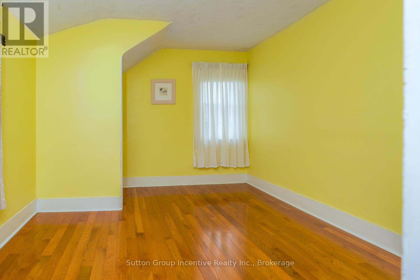 78 Garafraxa Street, Chatsworth, Ontario  N0H 1G0 - Photo 31 - X12480317