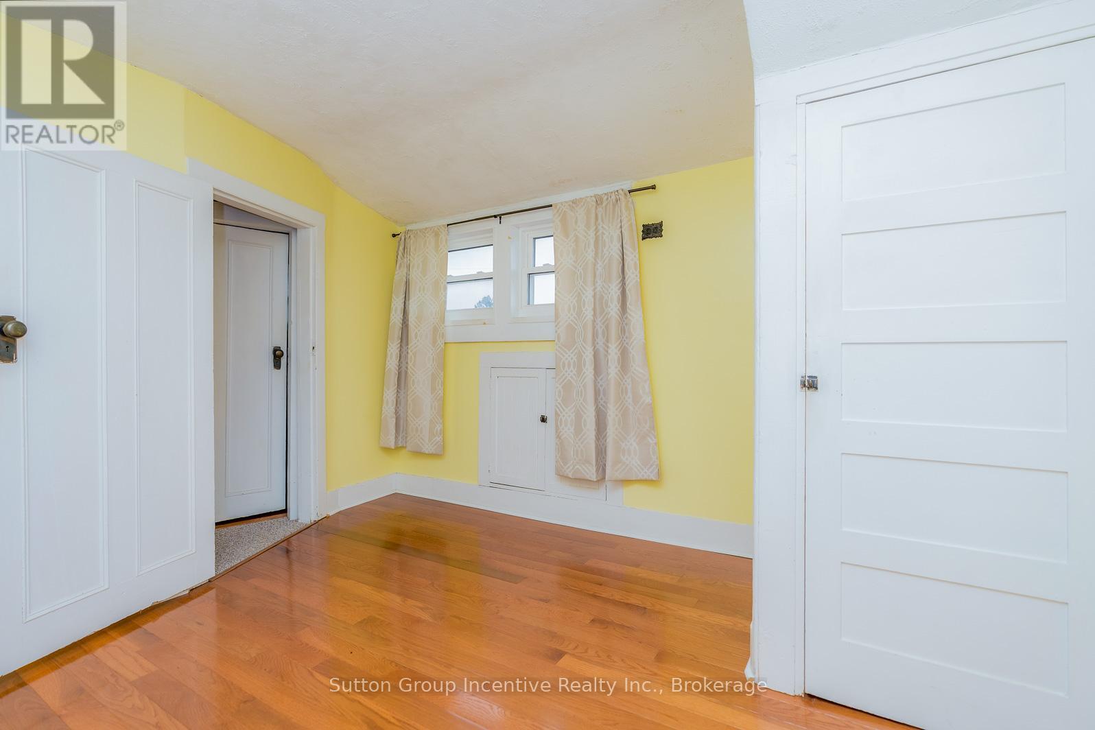 78 Garafraxa Street, Chatsworth, Ontario  N0H 1G0 - Photo 32 - X12480317