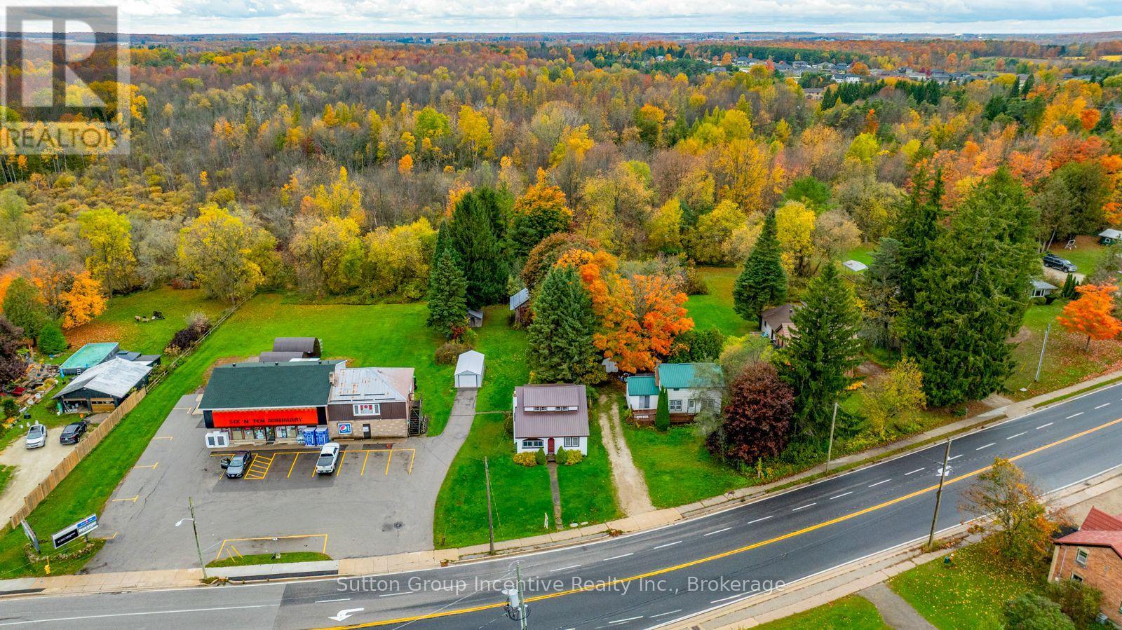 78 Garafraxa Street, Chatsworth, Ontario  N0H 1G0 - Photo 4 - X12480317