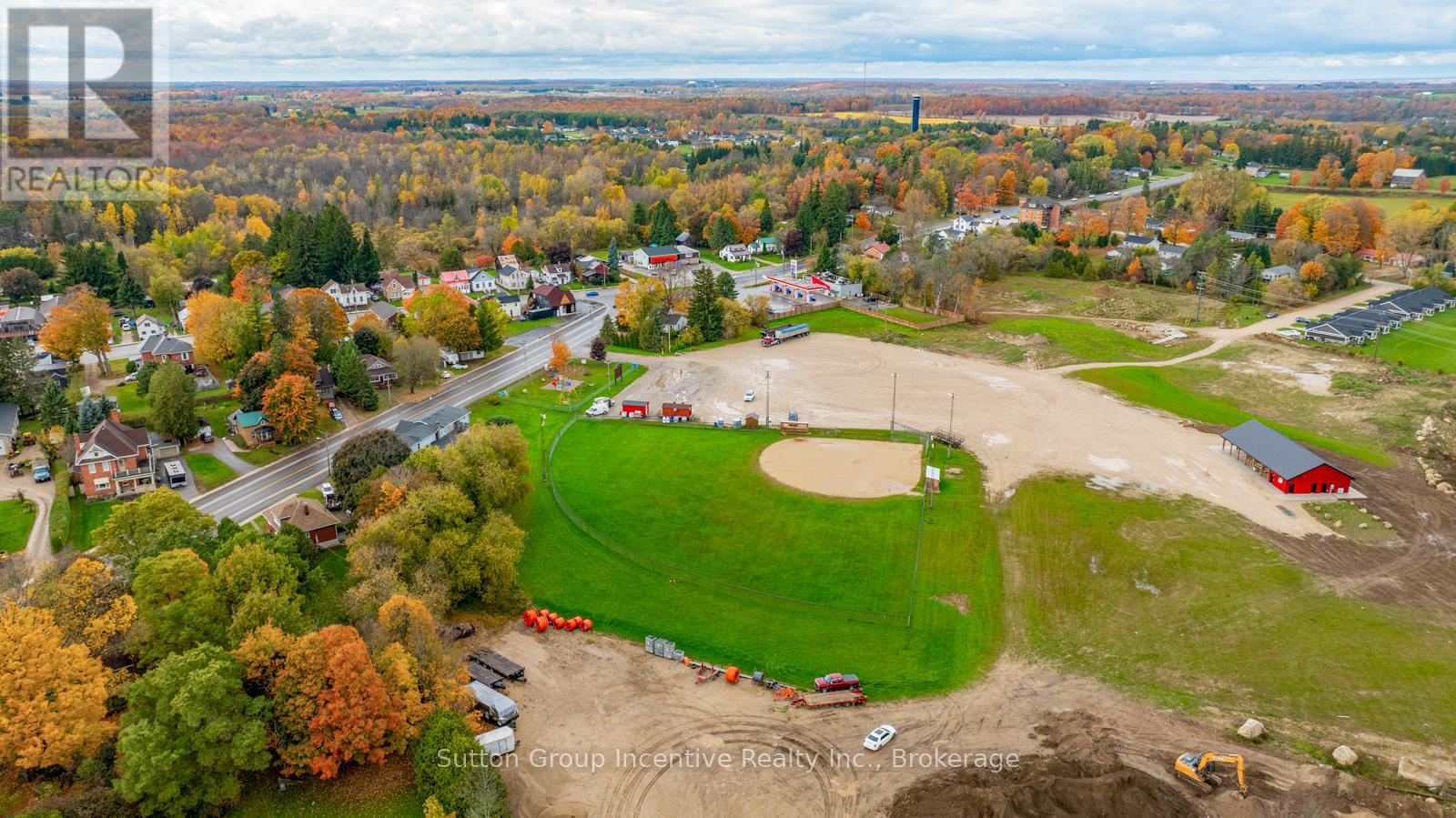 78 Garafraxa Street, Chatsworth, Ontario  N0H 1G0 - Photo 9 - X12480317