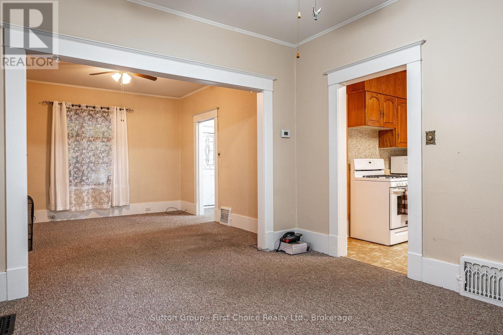 140 Avon Street, Stratford, Ontario  N5A 5N7 - Photo 17 - X12480367