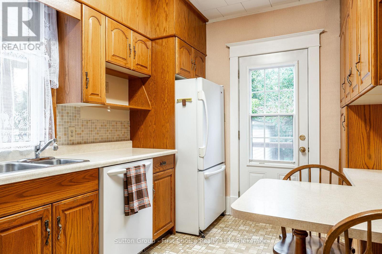 140 Avon Street, Stratford, Ontario  N5A 5N7 - Photo 20 - X12480367
