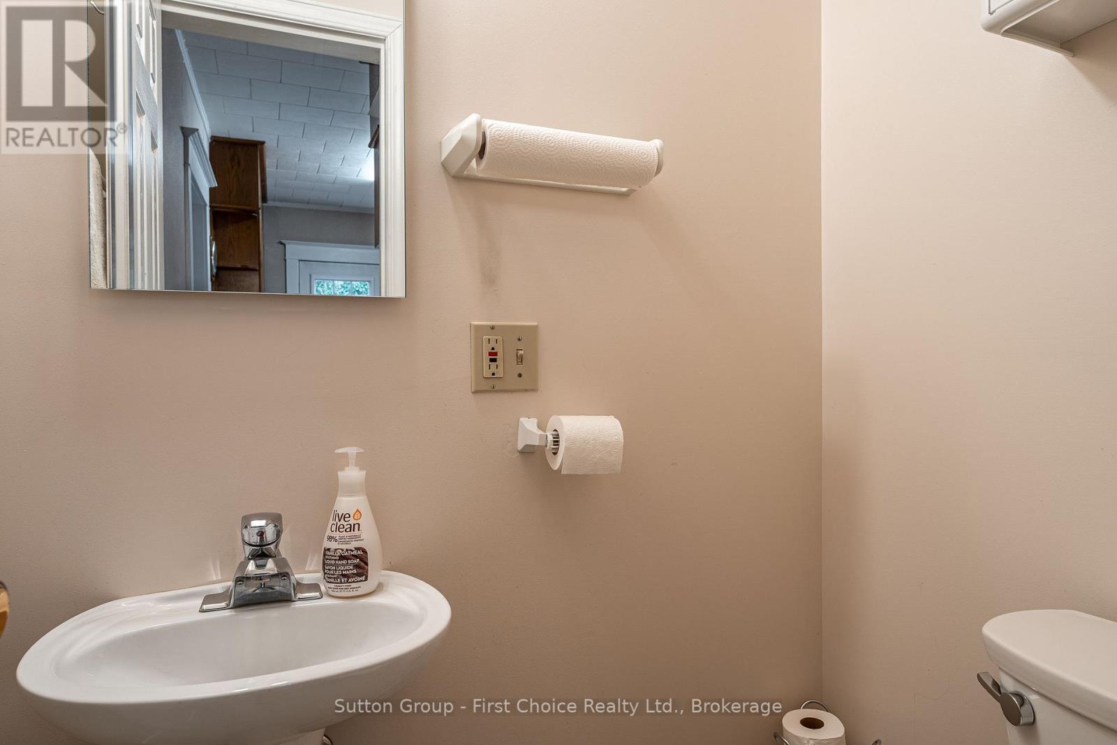 140 Avon Street, Stratford, Ontario  N5A 5N7 - Photo 25 - X12480367
