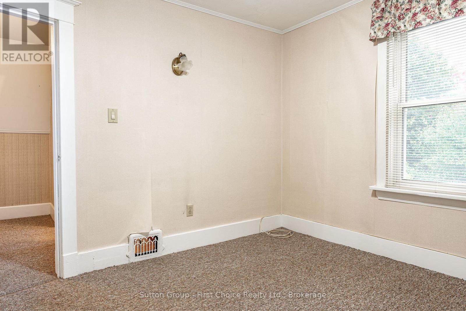 140 Avon Street, Stratford, Ontario  N5A 5N7 - Photo 32 - X12480367