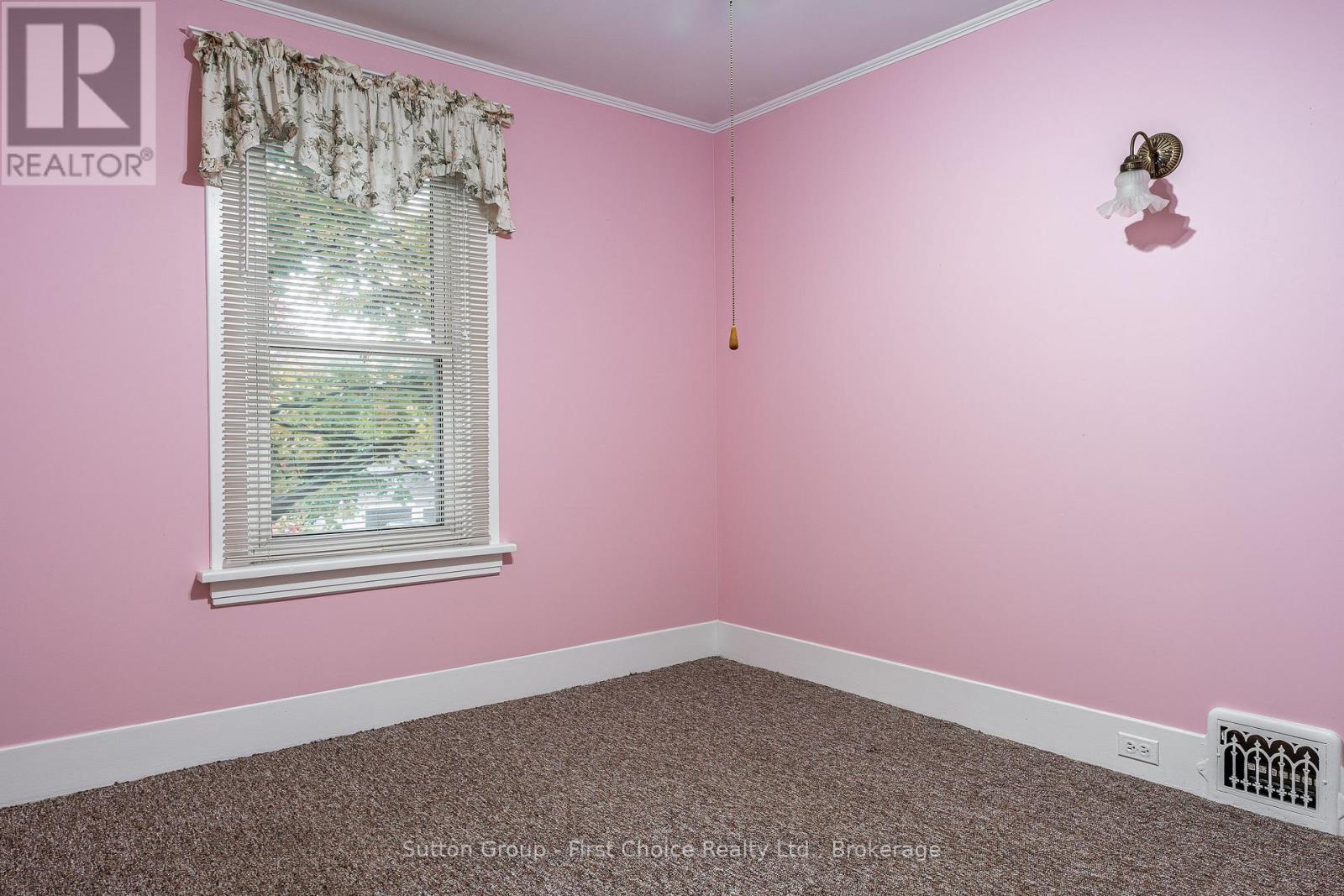 140 Avon Street, Stratford, Ontario  N5A 5N7 - Photo 40 - X12480367