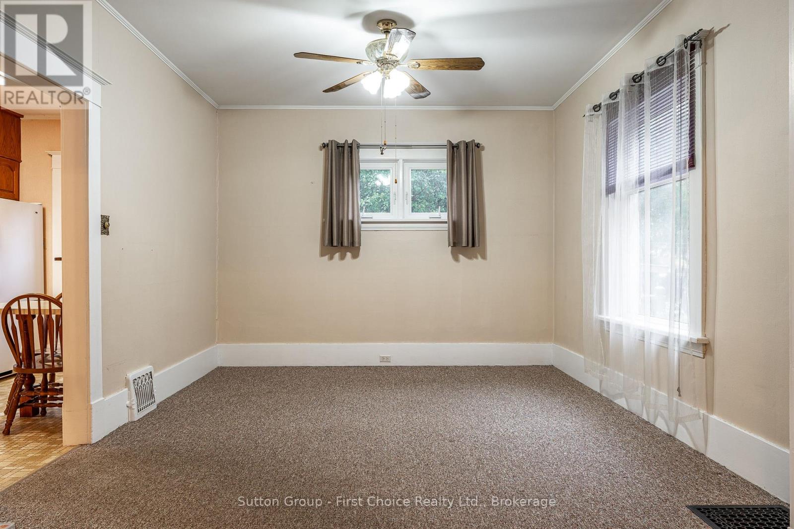 140 Avon Street, Stratford, Ontario  N5A 5N7 - Photo 9 - X12480367