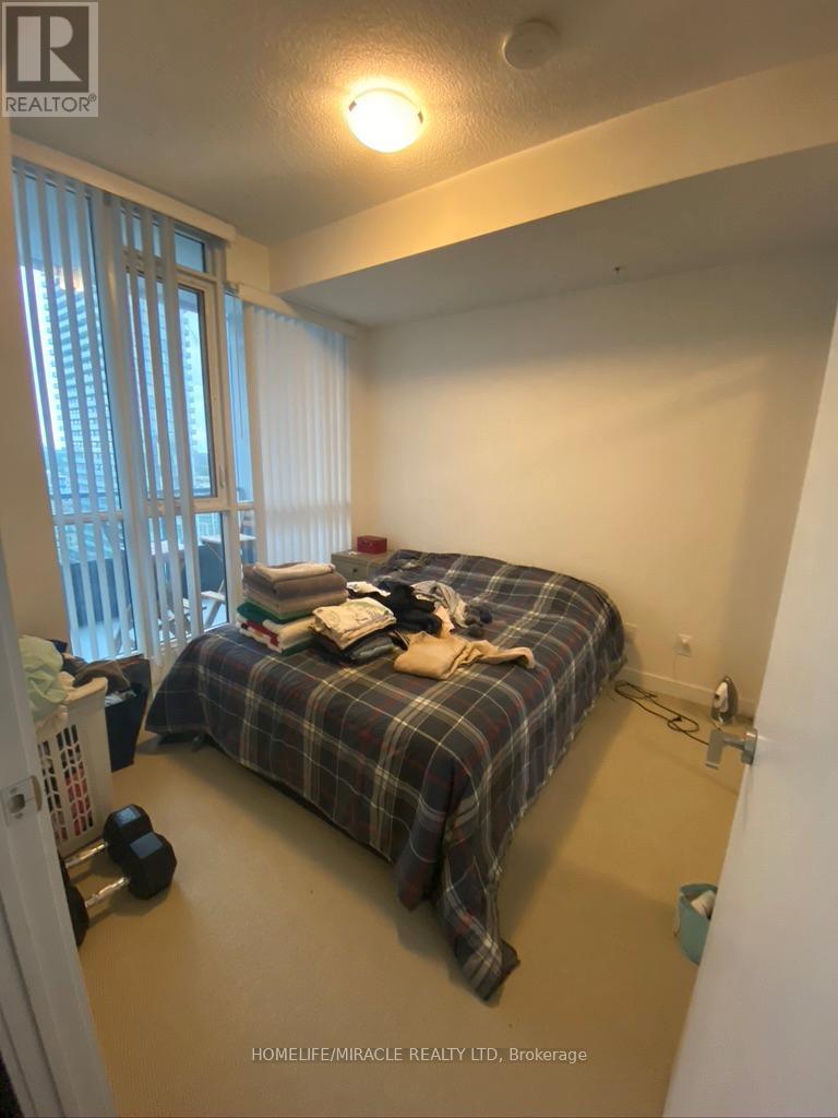 2510 - 295 Adelaide Street W, Toronto, Ontario  M5V 1P7 - Photo 10 - C12480199