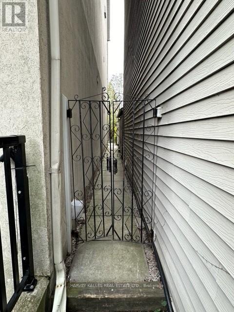 148 Borden Street, Toronto (University), Ontario  M5S 2N3 - Photo 23 - C12480243