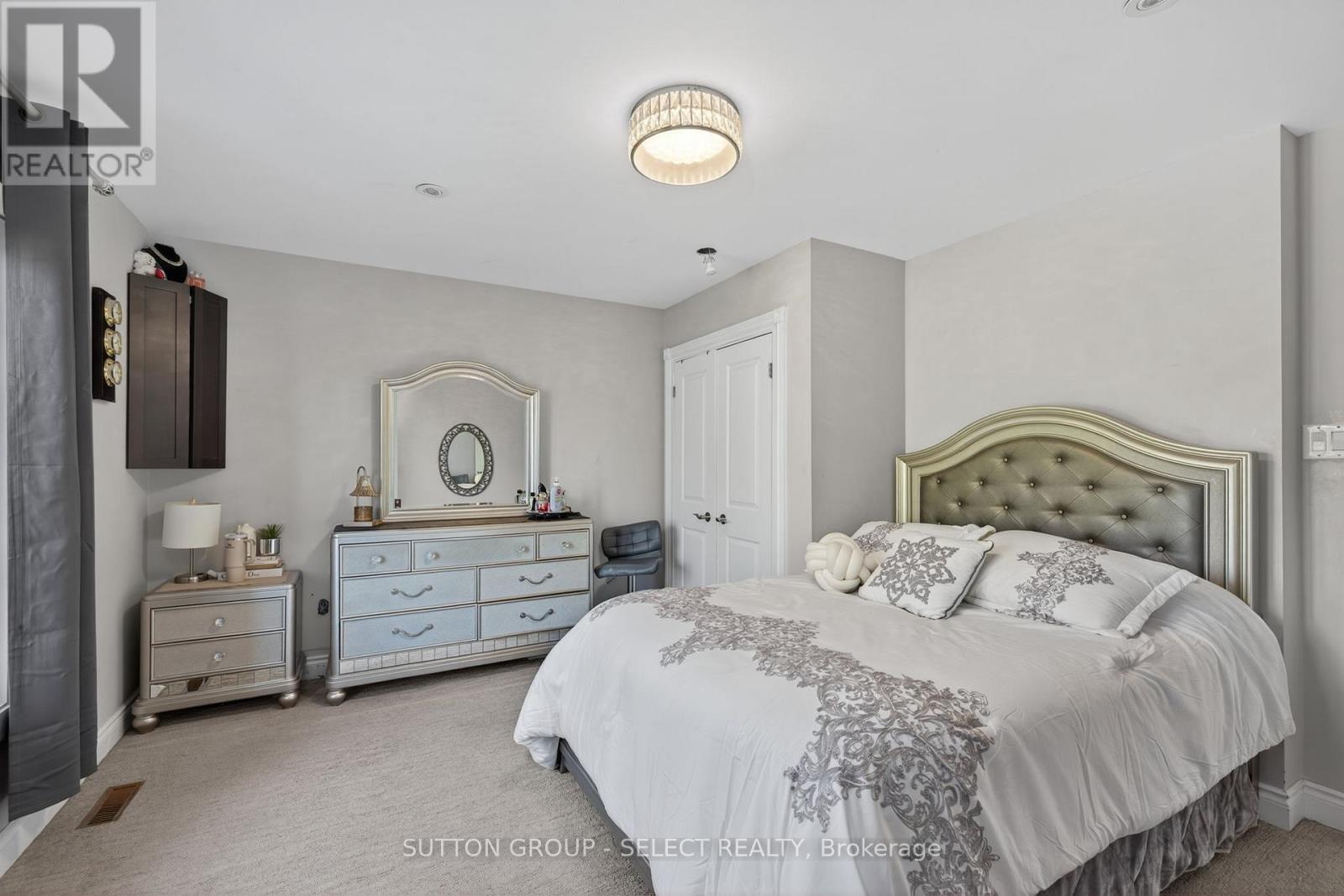 700 Franklinway Crescent, London North (North R), Ontario  N6G 5C8 - Photo 14 - X12480272