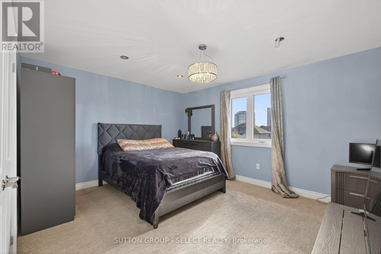 700 Franklinway Crescent, London North (North R), Ontario  N6G 5C8 - Photo 15 - X12480272