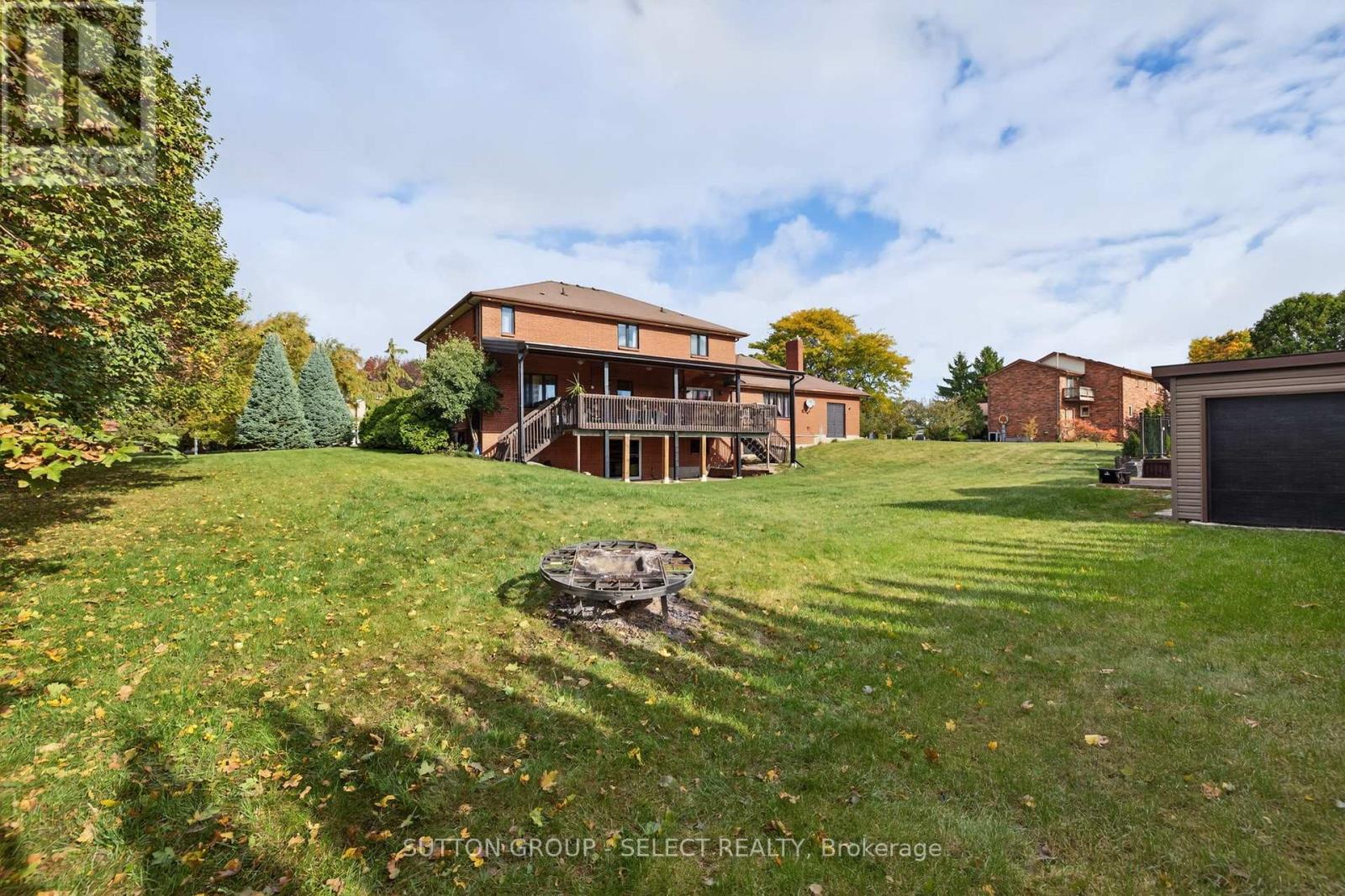 700 Franklinway Crescent, London North (North R), Ontario  N6G 5C8 - Photo 28 - X12480272