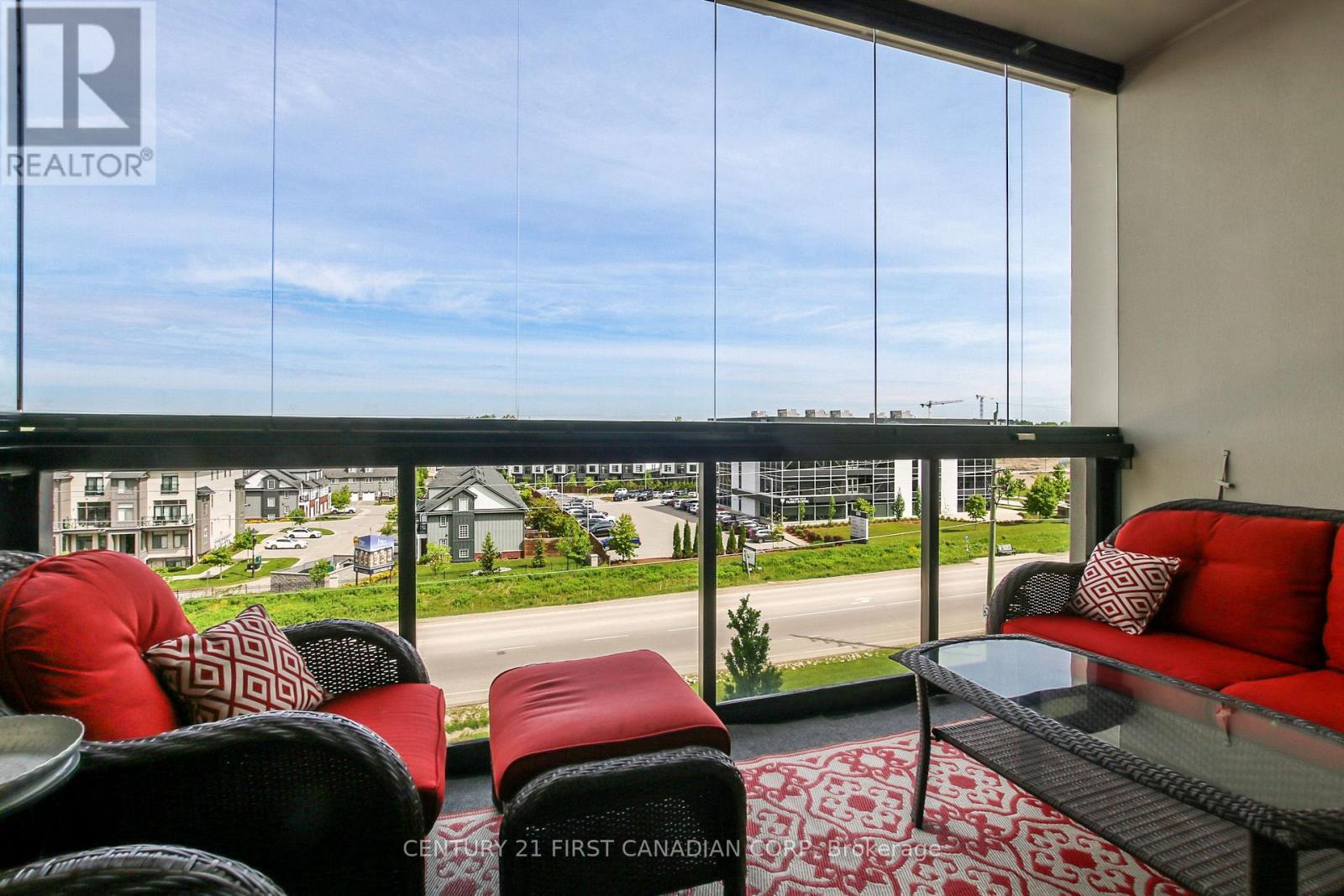 512 - 240 Villagewalk Boulevard, London North (North R), Ontario  N6G 0P6 - Photo 16 - X12480298