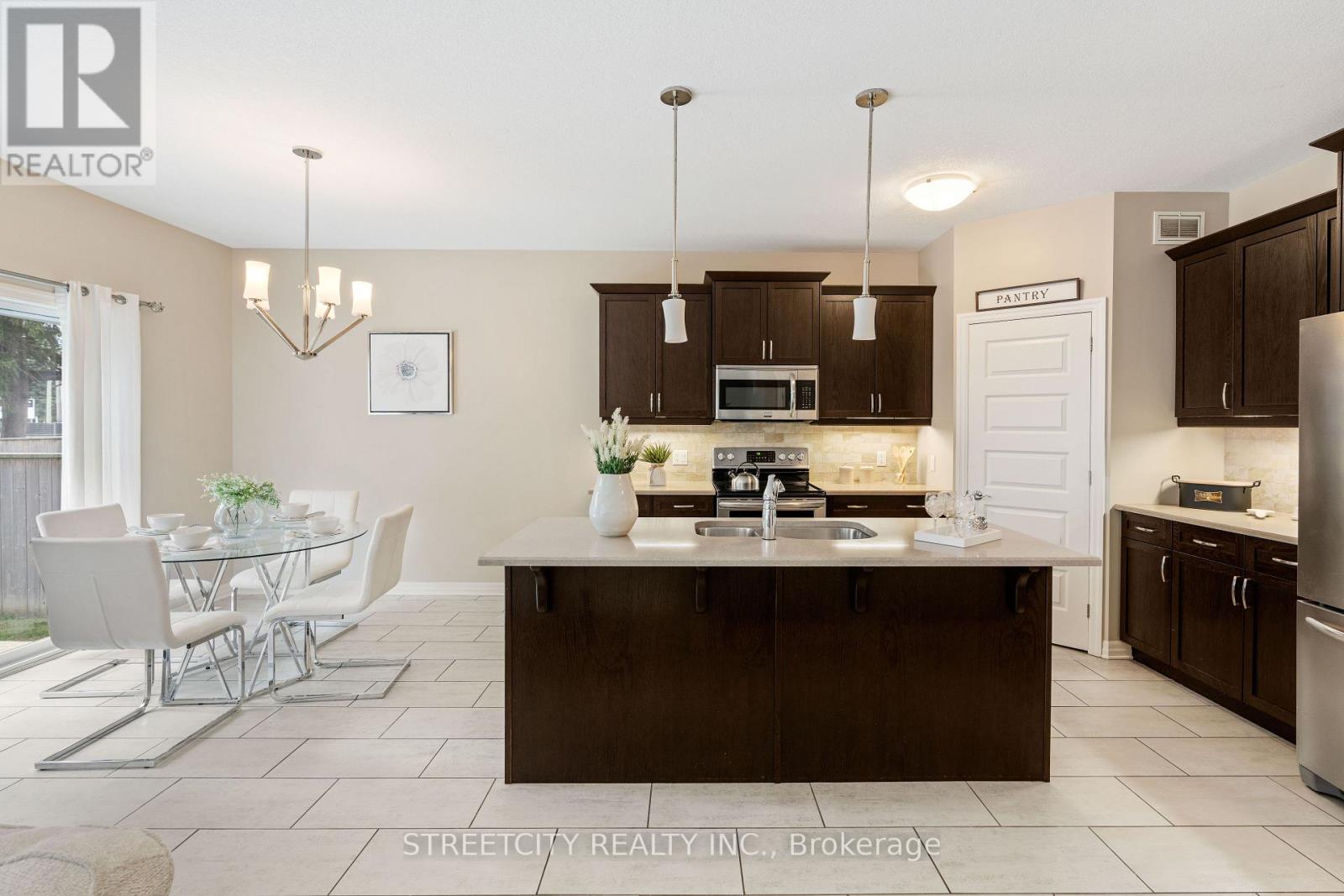 1287 Howlett Circle, London North (North C), Ontario  N5X 0K6 - Photo 11 - X12480392