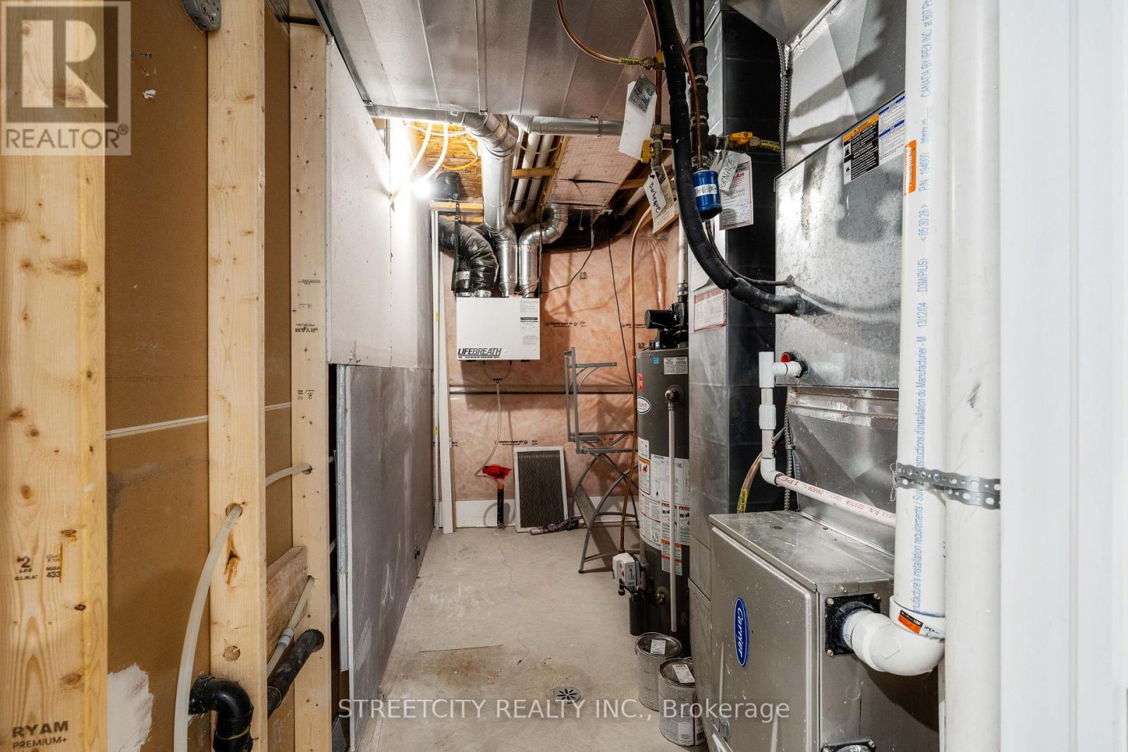 1287 Howlett Circle, London North (North C), Ontario  N5X 0K6 - Photo 39 - X12480392