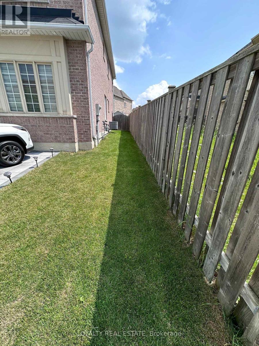 3 Shepstone Drive, Ajax, Ontario  L1Z 0A5 - Photo 25 - E12480206