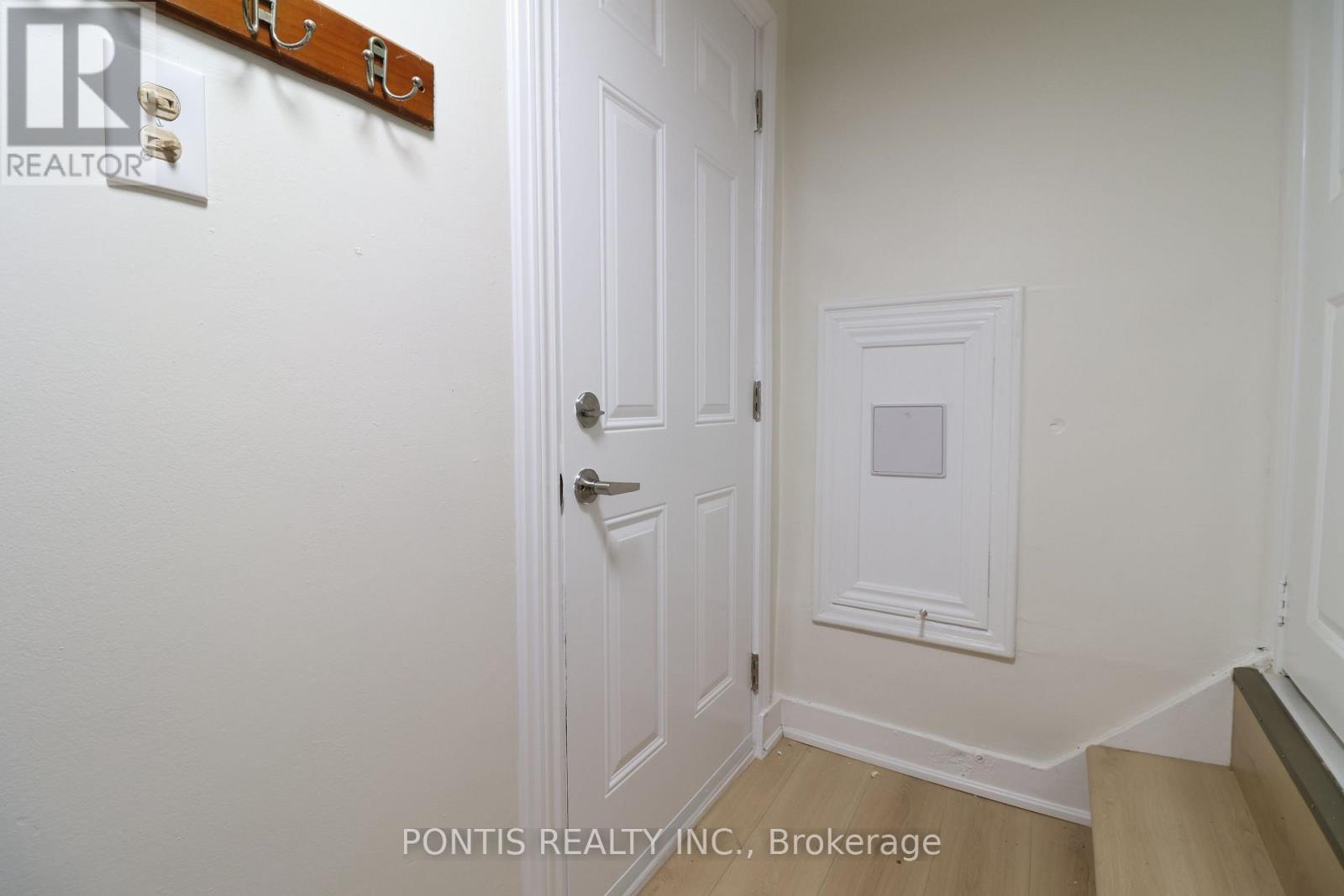 207 Bowman Street, Hamilton, Ontario  L8S 2T9 - Photo 21 - X12480055