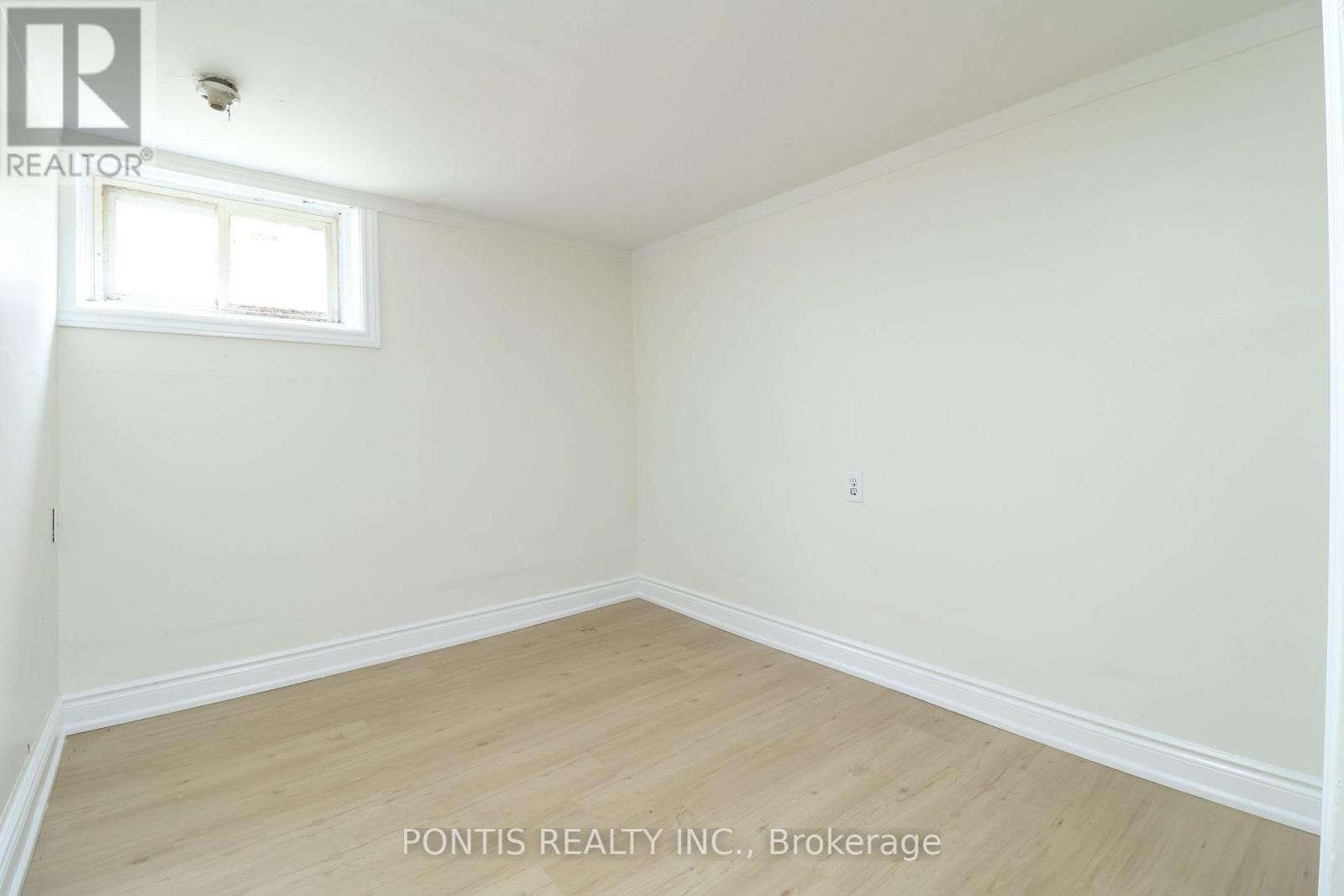 207 Bowman Street, Hamilton, Ontario  L8S 2T9 - Photo 28 - X12480055