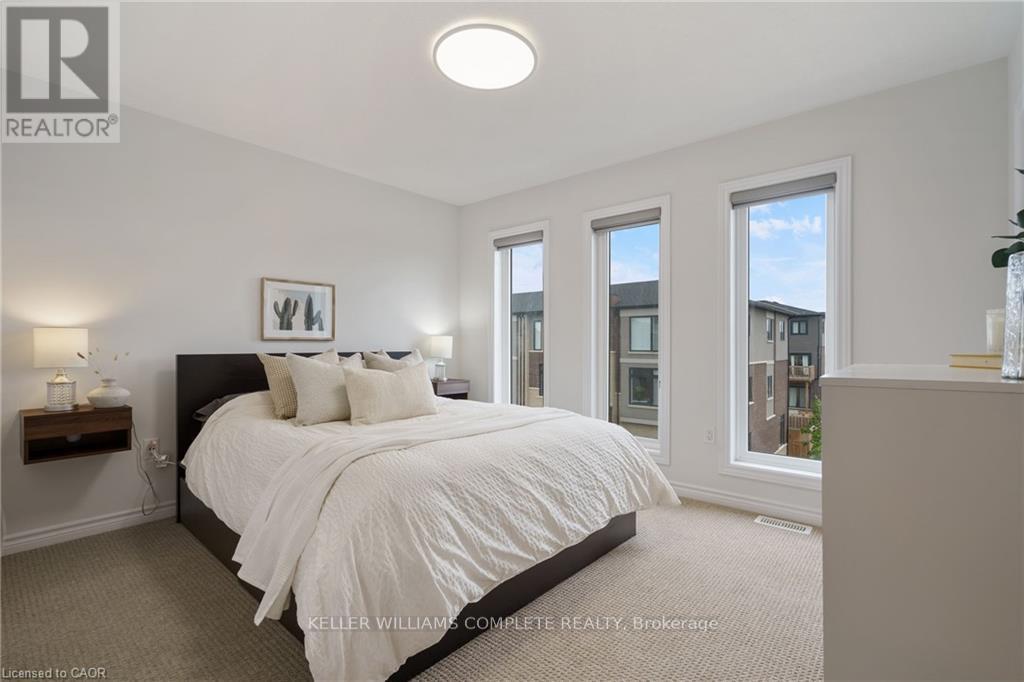52 Cadwell Lane, Hamilton, Ontario  L9C 0E8 - Photo 26 - X12480079