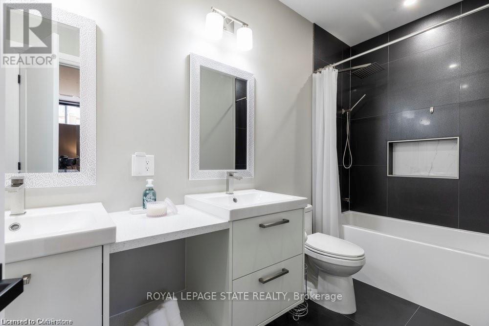 187 Sunnyridge Road, Hamilton, Ontario  L0R 1R0 - Photo 40 - X12480119