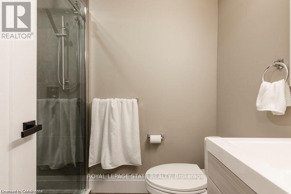 187 Sunnyridge Road, Hamilton, Ontario  L0R 1R0 - Photo 43 - X12480119