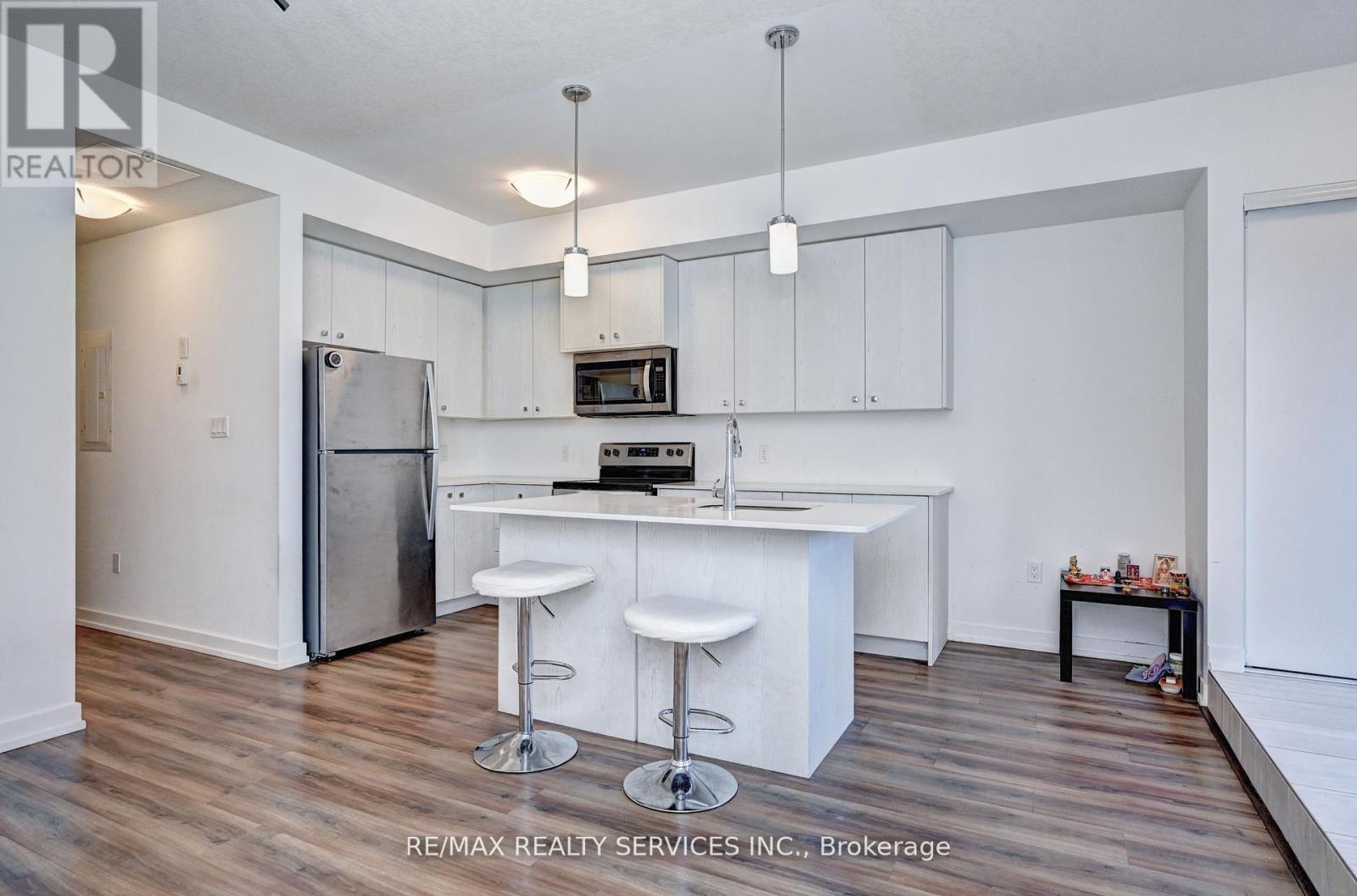 B9 - 10 Palace Street, Kitchener, Ontario  N3E 0J3 - Photo 16 - X12480187