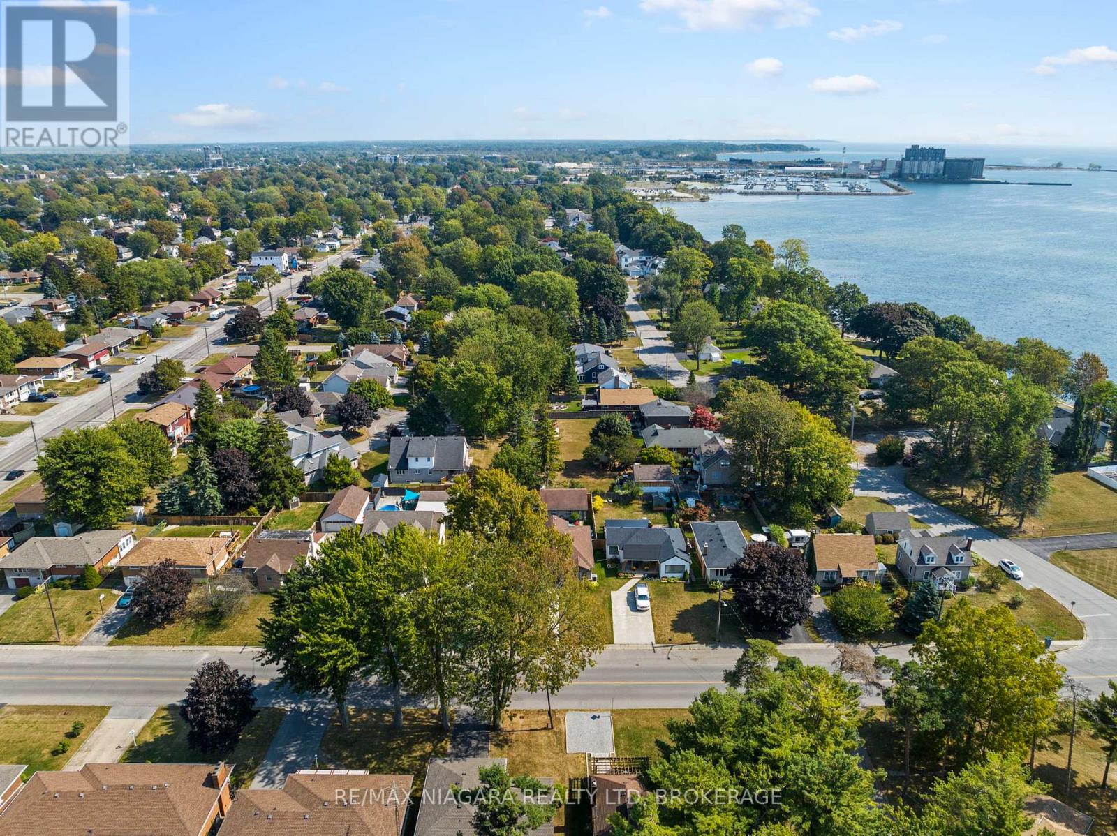 47 Rosemount Avenue, Port Colborne, Ontario  L3K 5P8 - Photo 33 - X12480273